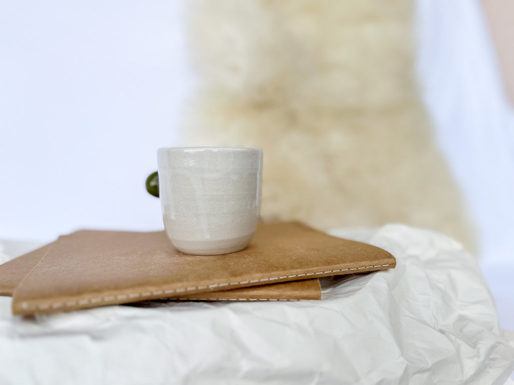 BELA skodelica z zeleno MINI