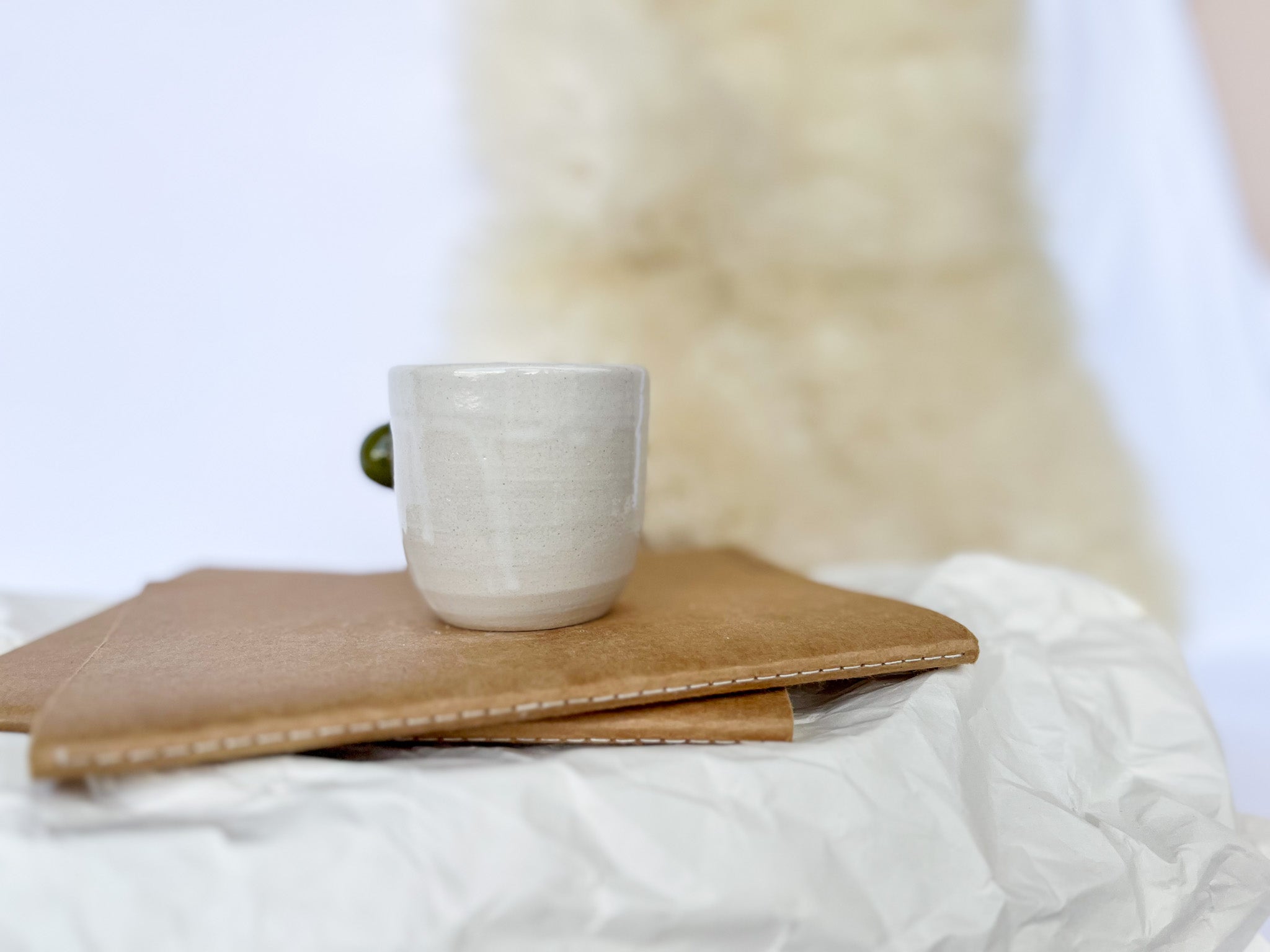 BELA skodelica z zeleno MINI