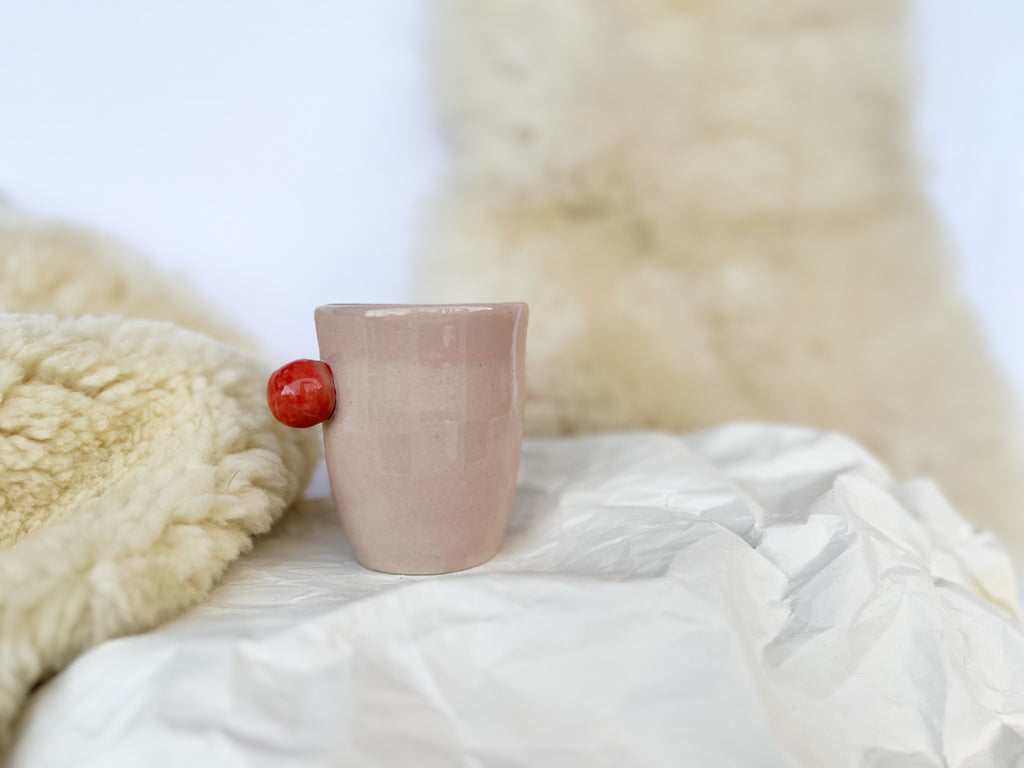 ROZA skodelica z rdečo SREDNJA